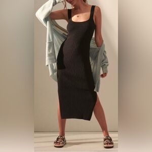 Wayf Brown Ribbed Midi Dress, Size XS